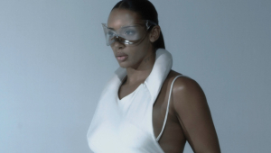 Image of Naomi Sharon